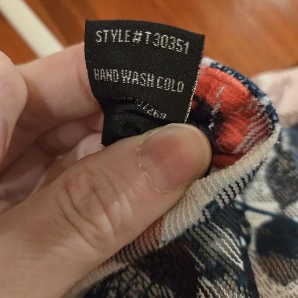 Gracia Floral Outfit Puff Sleeve Blouse & Skirt - Red, Black, White - Picture 7 of 16